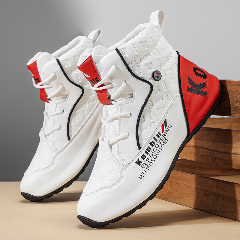 Men Shoes Size 46 - Wysokie trampki casualowe z modnym tłoczonym